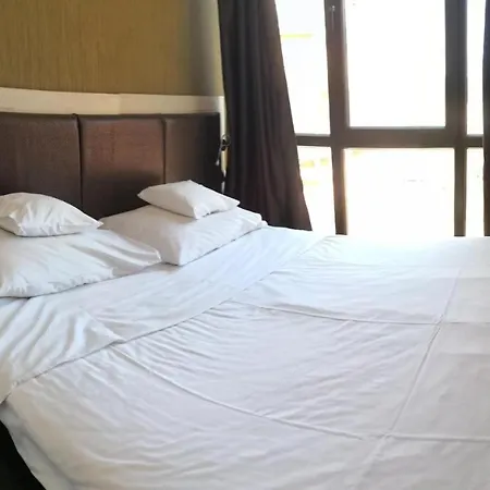 Отель Eurohotel