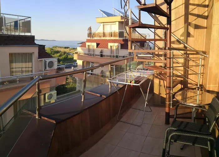 מלון Eurohotel פרימורסקו