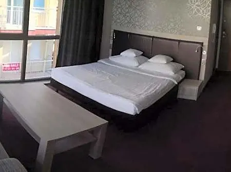 Eurohotel Hotel *